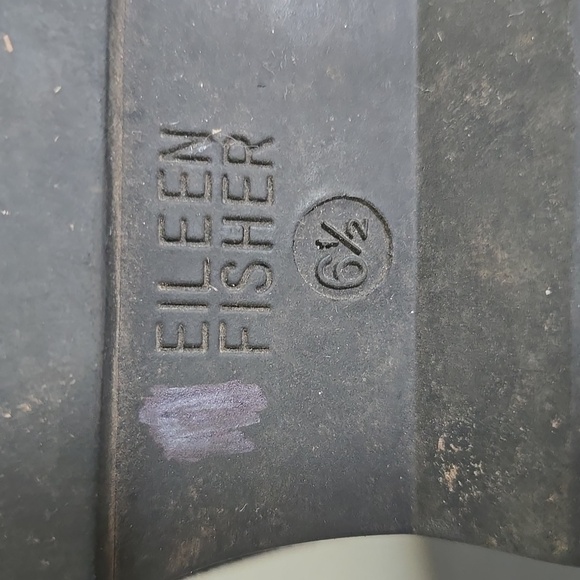 Eileen Fisher l Black Waterproof Suede Splash Chelsea Boot Size 6.5 - Picture 8 of 8